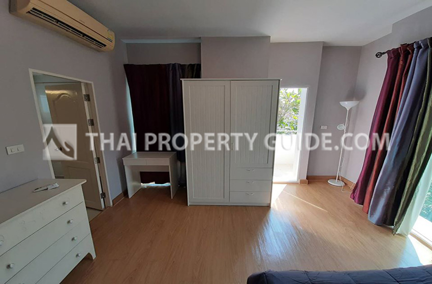 Condominium in Ramkhamhaeng 